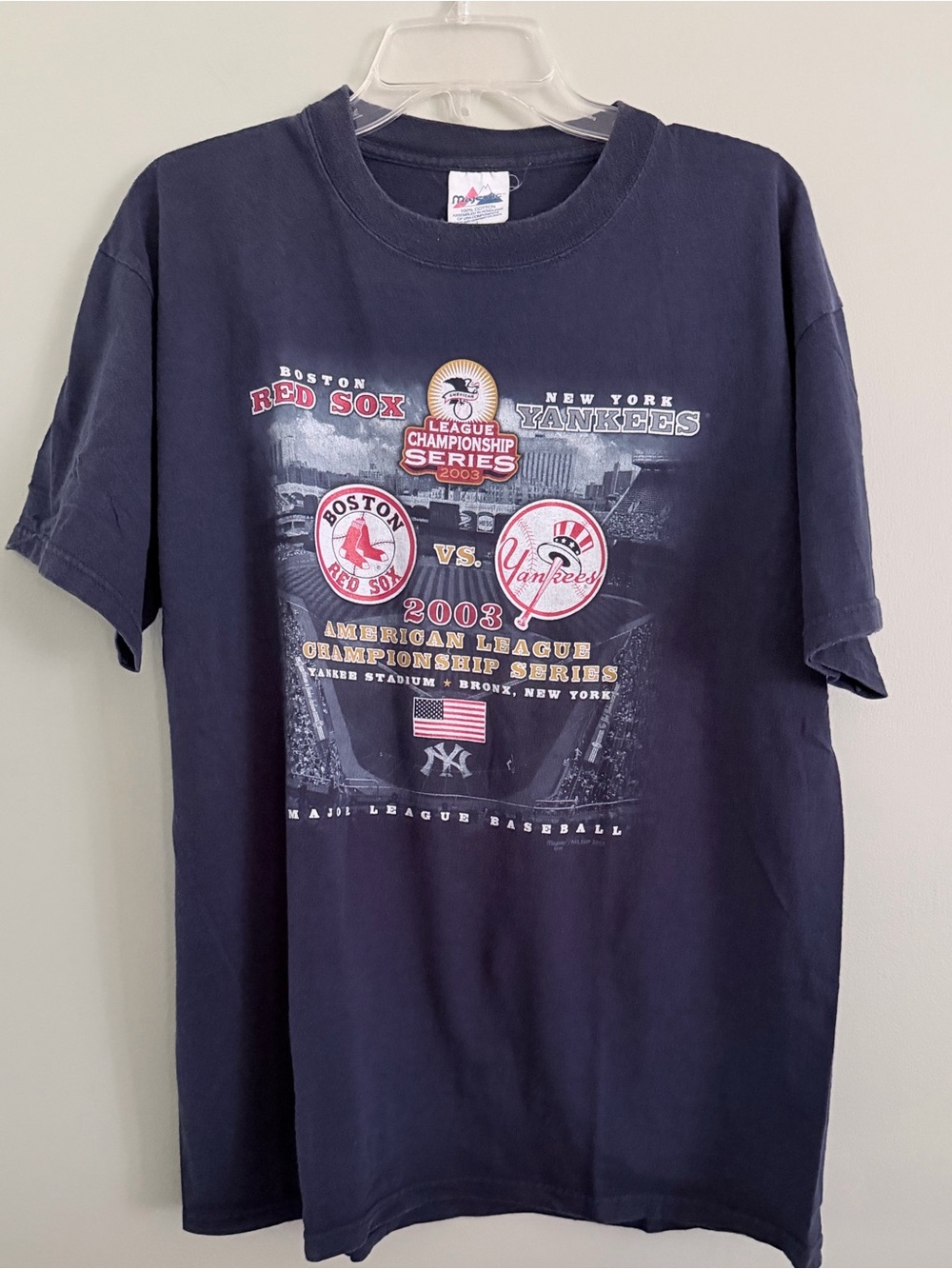 Vintage 2003 Yankees vs Red Sox ALCS Majestic Graphic Tee MLB Baseball Worn L